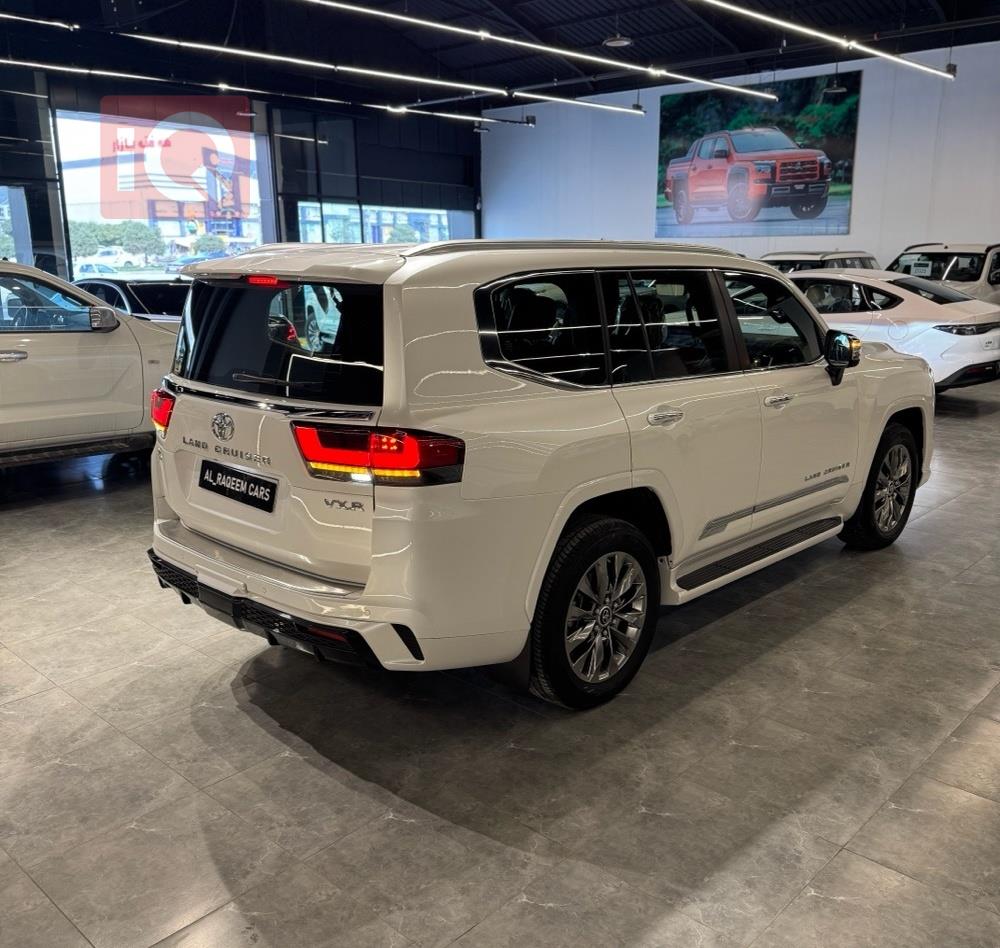 تويوتا لاندكروزر